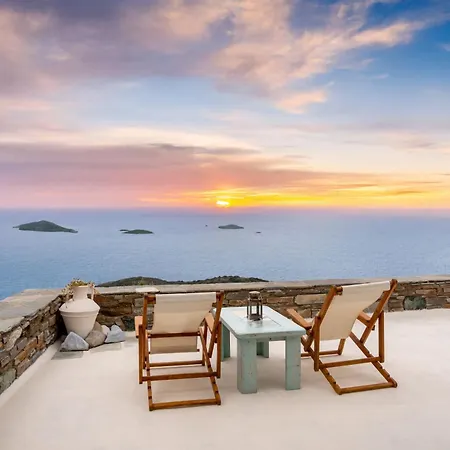 Spacious & Cozy Flat - 5 Mins To Bay * Batsi (Andros)
