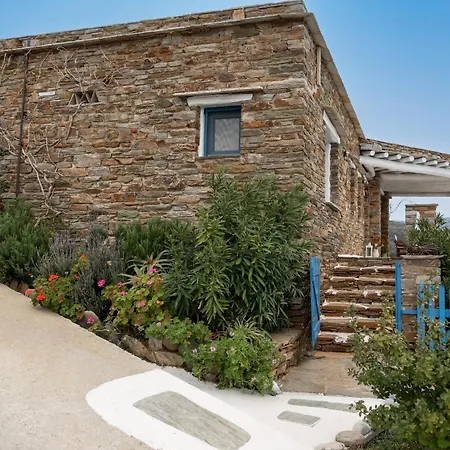 Spacious & Cozy Flat - 5 Mins To Bay Apartment Batsi (Andros)