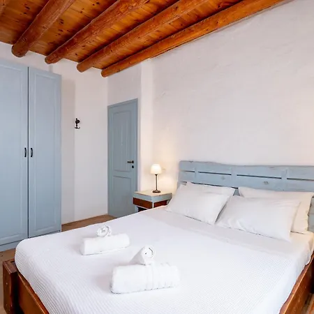 Spacious & Cozy Flat - 5 Mins To Bay Apartment *