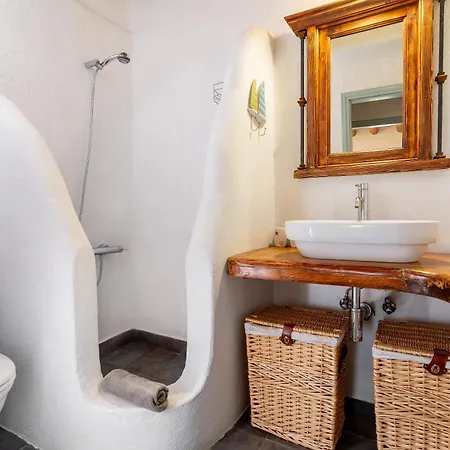 Spacious & Cozy Flat - 5 Mins To Bay